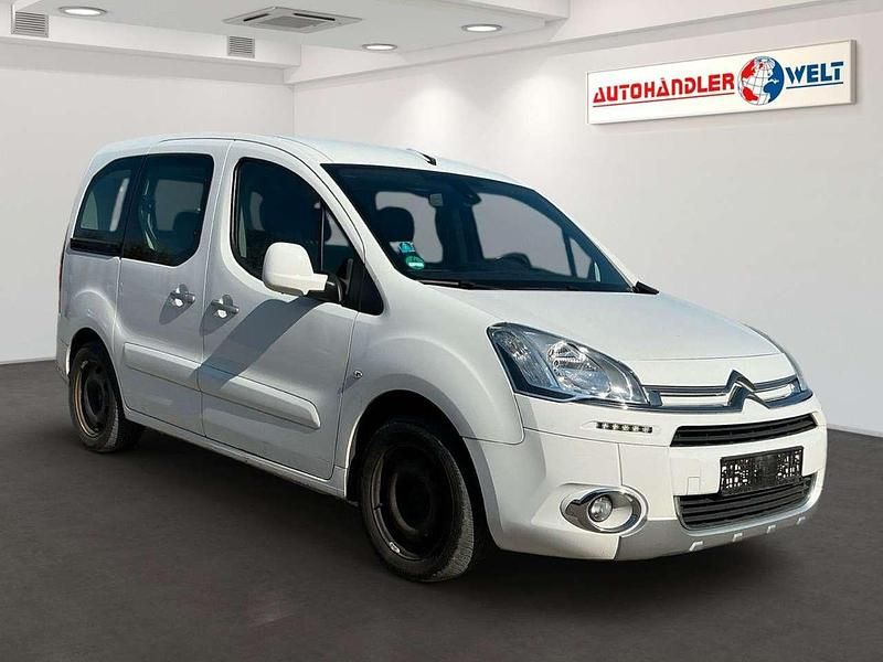 Gebraucht Citroën Berlingo SELECTION 114 PS (83 kW) 2015 Weiß Van / Kleinbus