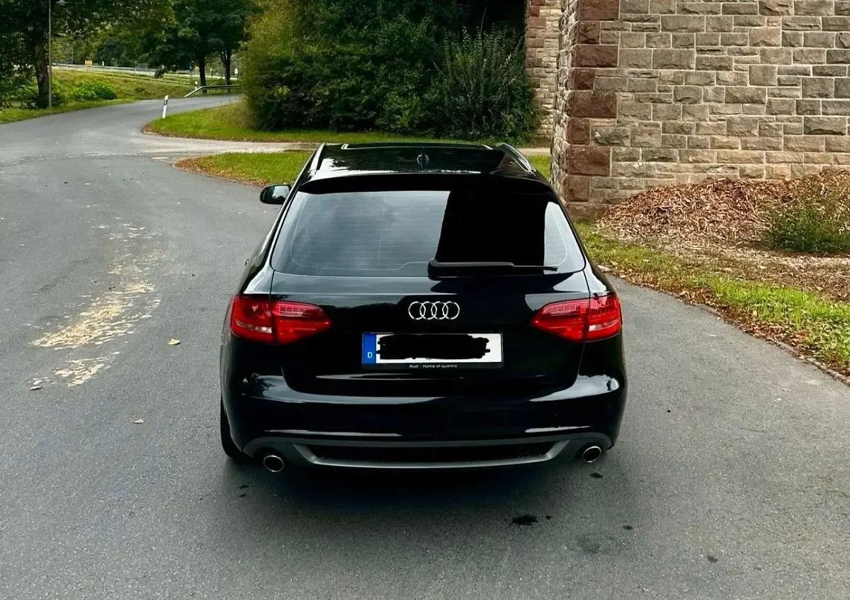Gebraucht Audi A4 S-Line 239 PS (175 kW) 2011 Schwarz Kombi