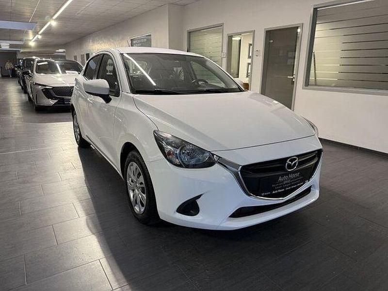 Gebraucht Mazda 2 Center-Line 90 PS (66 kW) 2015 Andere Limousine