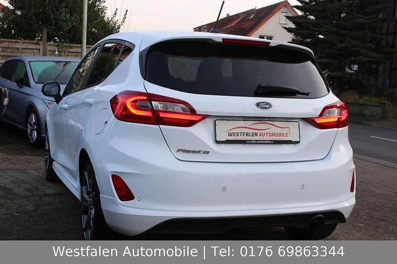 Gebraucht Ford Fiesta ST-Line 140 PS (102 kW) 2018 Weiß Kleinwagen
