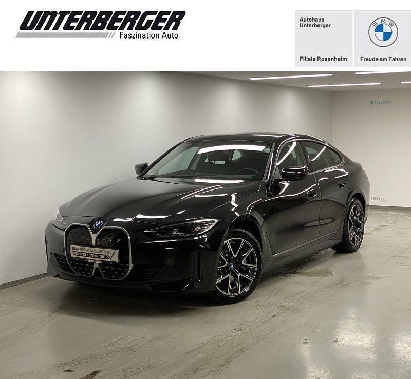Saphirschwarz Gebraucht 2022 BMW i4 Sport Line Limousine | 36.450 € (Guter Preis) - Bild 1/4