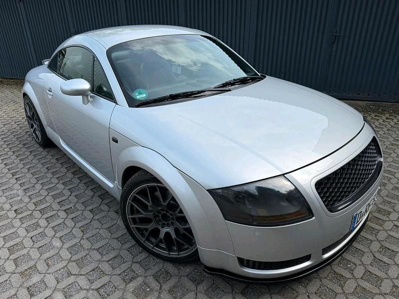 Gebraucht Audi TT 180 PS (132 kW) 2000 Silber Coupé