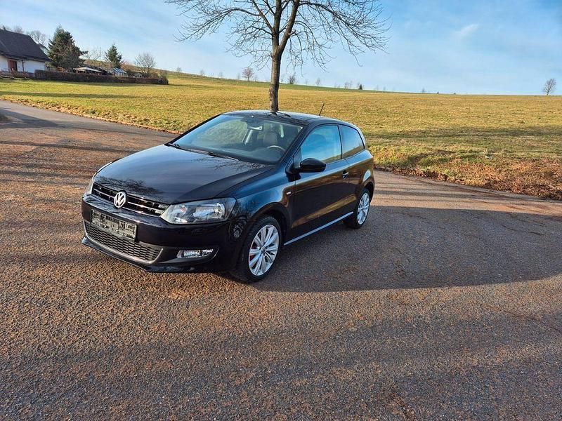 Gebraucht VW Polo Match 60 PS (44 kW) 2012 Schwarz Kleinwagen