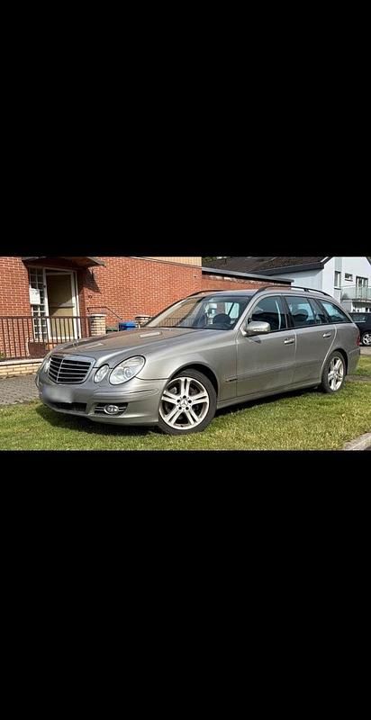 Andere farben Gebraucht 2007 Mercedes E320 Kombi | 3.499 € (Superpreis) - Bild 1/4