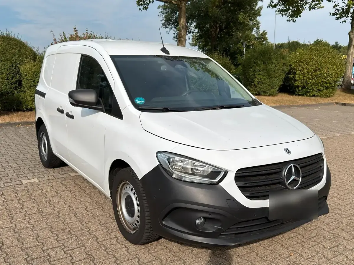 Gebraucht Mercedes Citan 110 95 PS (69 kW) 2022 Weiß Van / Kleinbus