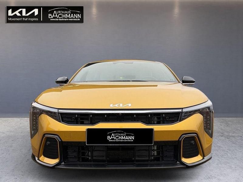 Gelb Gebraucht 2025 Kia K4 GT-Line Limousine | 37.980 € (Fairer Preis) - Bild 1/4