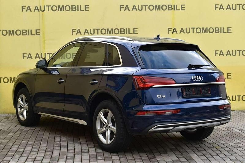 Gebraucht Audi Q5 Advanced 265 PS (194 kW) 2021 Navarrablau SUV