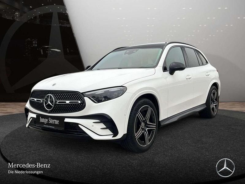 Gebraucht Mercedes GLC200 AMG 204 PS (150 kW) 2025 Weiß SUV