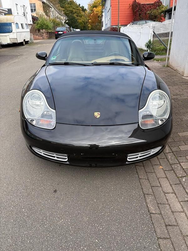 Gebraucht Porsche Boxster 220 PS (161 kW) 2001 Schwarz Cabrio