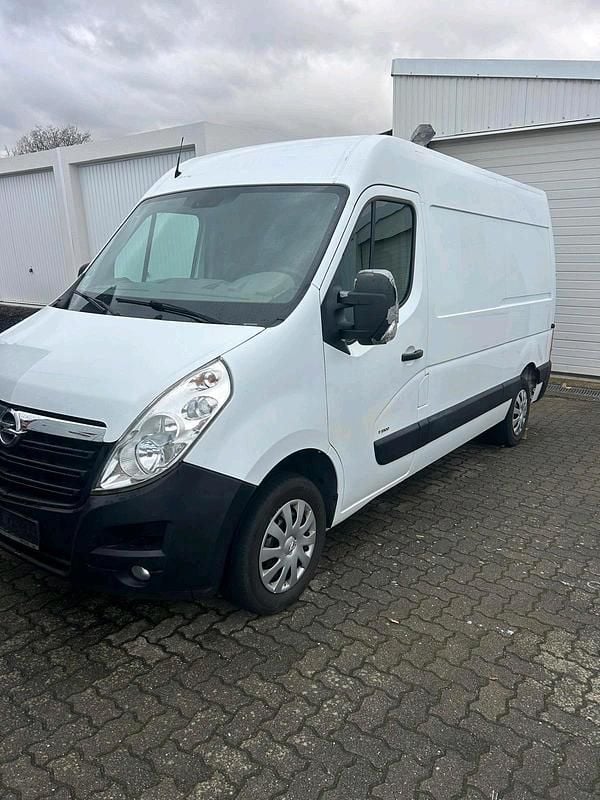 Gebraucht Opel Movano 130 PS (95 kW) 2012 Weiß Van / Kleinbus