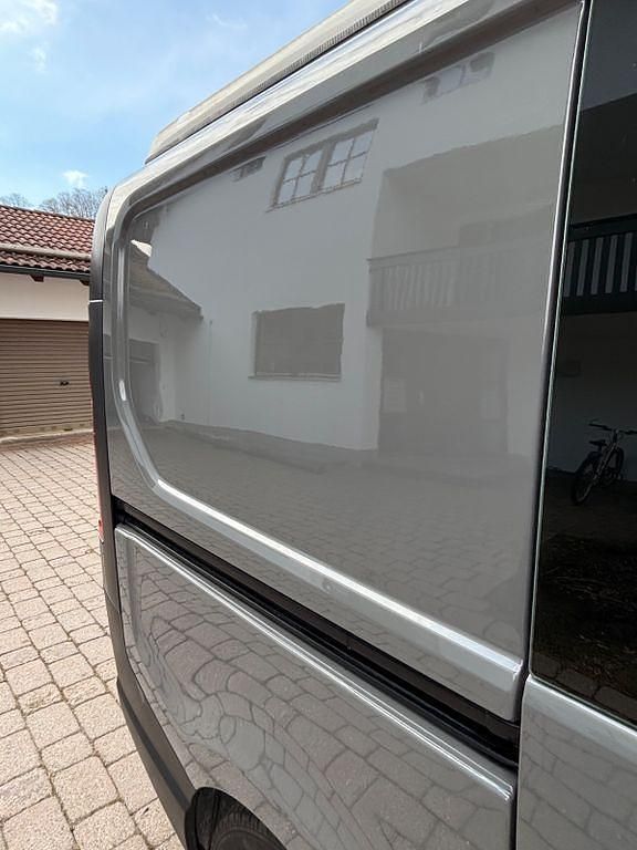 Gebraucht Opel Vivaro 120 PS (88 kW) 2017 Grau Van / Kleinbus