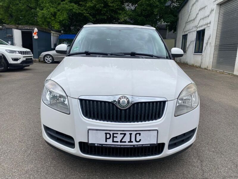 Weiß Gebraucht 2008 Skoda Fabia Ambiente Kombi | 2.400 € (Fairer Preis) - Bild 1/4