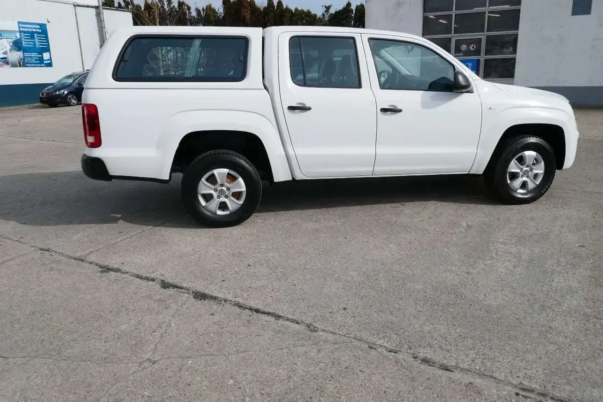 Gebraucht VW Amarok 163 PS (119 kW) 2018 Candyweiss Pickup