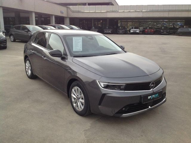 Gebraucht Opel Astra Enjoy 110 PS (80 kW) 2023 Grau (mondsteingrau) Limousine