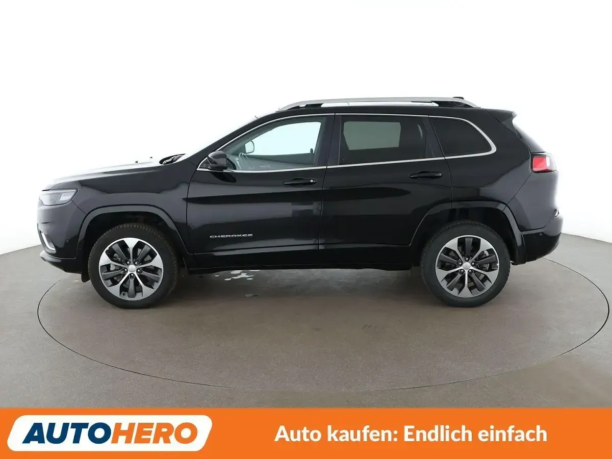 Gebraucht Jeep Cherokee Overland 194 PS (142 kW) 2020 Schwarz SUV