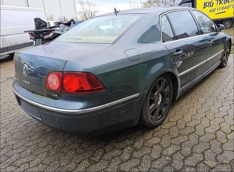 Gebraucht VW Phaeton 232 PS (170 kW) 2008 Grau Limousine