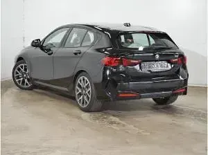 Gebraucht BMW 120 170 PS (125 kW) 2025 Schwarz (0668  schwarz) Kleinwagen