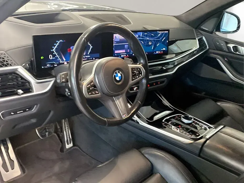 Gebraucht BMW X7 M Sport 340 PS (250 kW) 2023 Grau SUV