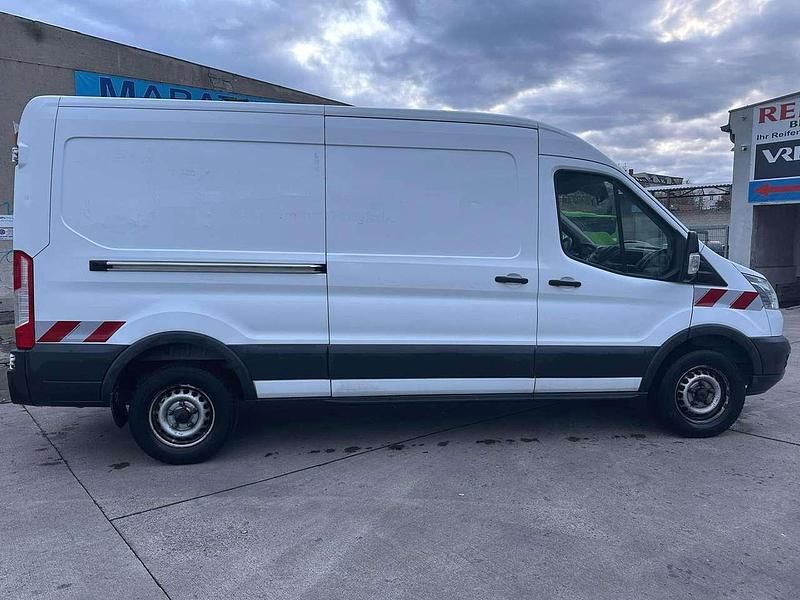 Gebraucht Ford Transit 155 PS (114 kW) 2016 Frostweiß Abholung