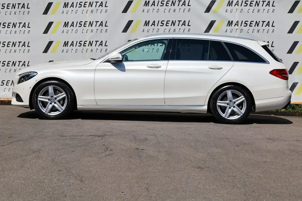 Gebraucht Mercedes C250 211 PS (155 kW) 2014 Weiß Kombi