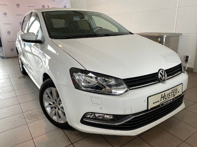 Gebraucht VW Polo Comfortline 90 PS (66 kW) 2017 Weiß Kleinwagen