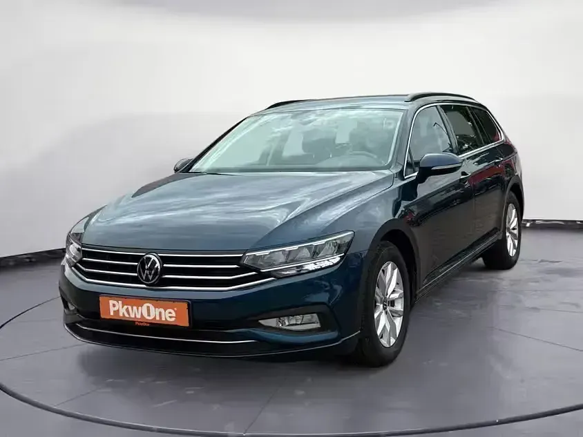 Gebraucht VW Passat 122 PS (89 kW) 2022 Kombi