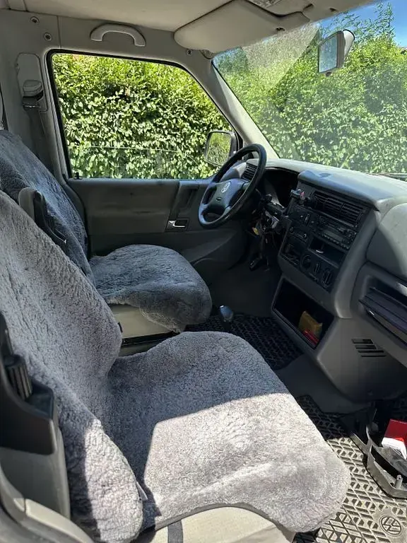 Gebraucht VW Caravelle 102 PS (75 kW) 2001 Silber Van