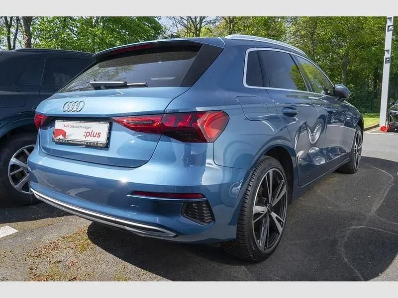 Używany Audi A3 Advanced 204 KM (150 kW) 2021 Niebieski Sedan/Limuzyna