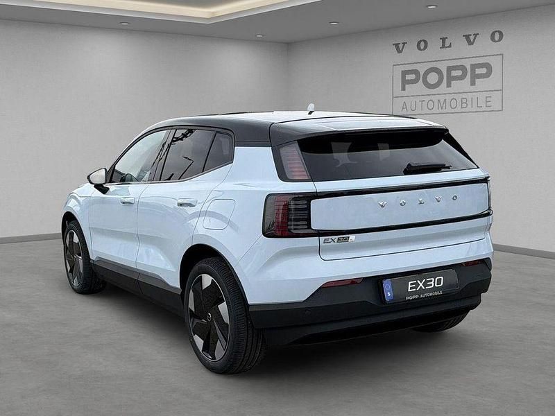 Neu Volvo EX30 Plus 314 kW (428 PS) 2026 Cloud blue SUV