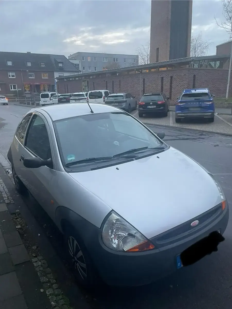 Usata Ford Ka 2004 Argento Utilitaria