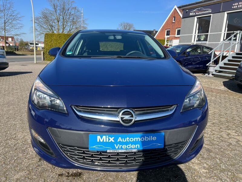 Gebraucht Opel Astra Selection 87 PS (63 kW) 2013 Blau Limousine