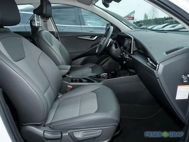 Gebraucht Kia Niro Comfort 171 PS (125 kW) 2025 Snow white pearl SUV