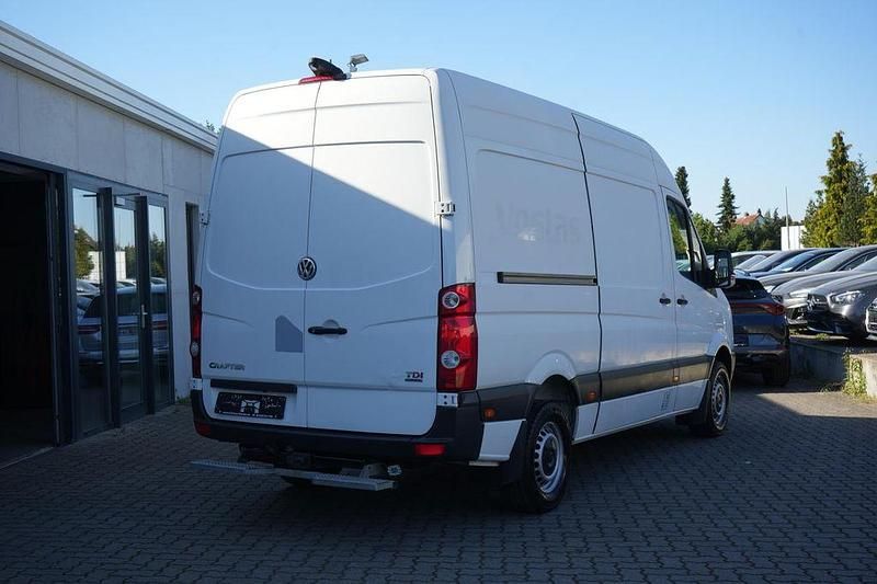Gebraucht VW Crafter 163 PS (119 kW) 2016 Candy weiß Van