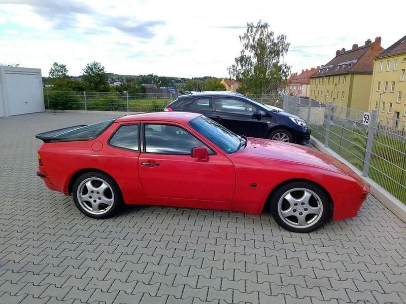 Rot Gebraucht 1986 Porsche 944 Coupé | 15.500 € - Bild 1/4