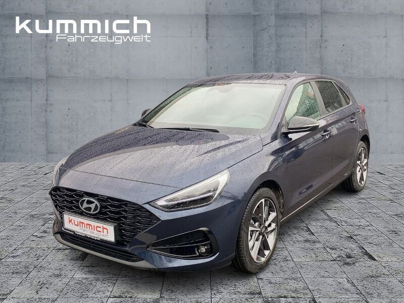 Sailing blue (blau) Neu 2024 Hyundai i30 Advantage Limousine | 26.967 € (Fairer Preis) - Bild 1/4