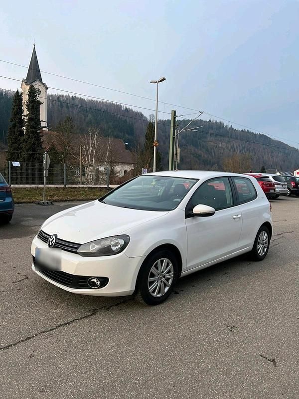 Gebraucht VW Golf VII 83 PS (61 kW) 2014 Limousine