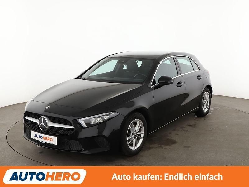 Gebraucht Mercedes A180 Progressive 136 PS (100 kW) 2019 Schwarz Limousine