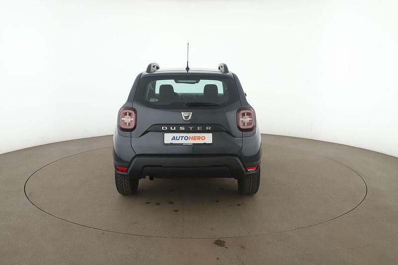 Gebraucht Dacia Duster Essentiel 114 PS (83 kW) 2019 Grau SUV