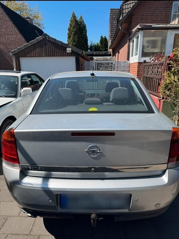 Gebraucht Opel Vectra 93 PS (68 kW) 2002 Silber Limousine