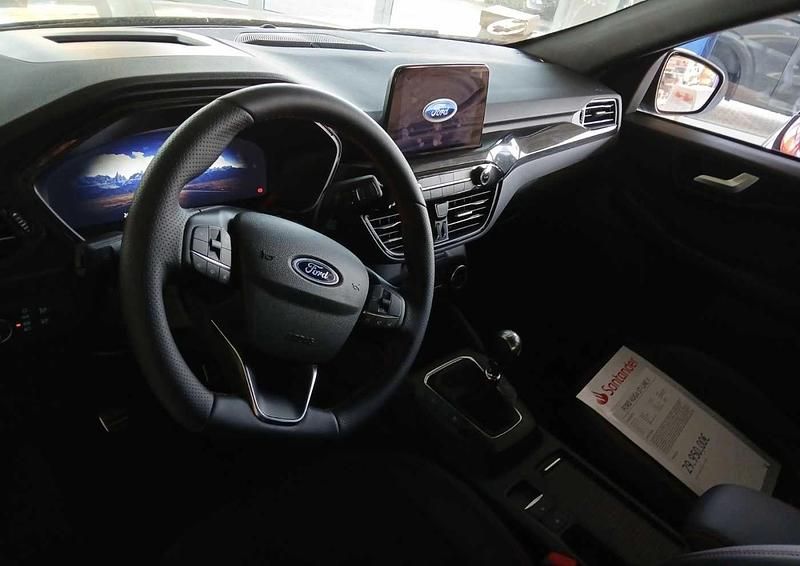 Gebraucht Ford Kuga ST-Line X 149 PS (109 kW) 2024 Grau SUV