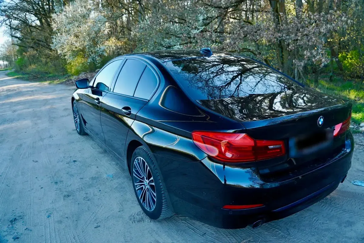 Gebraucht BMW 520 190 PS (139 kW) 2019 Schwarz Limousine