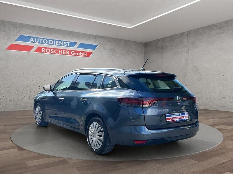 Gebraucht Renault Mégane IV Business 116 PS (85 kW) 2023 Grau Limousine