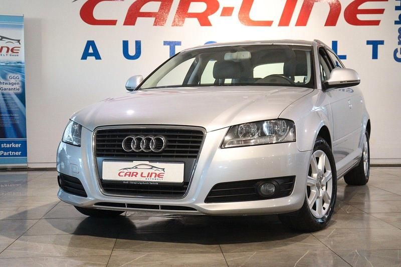 Silber Gebraucht 2009 Audi A3 Sportback Ambiente Limousine | 5.888 € (Fairer Preis) - Bild 1/4
