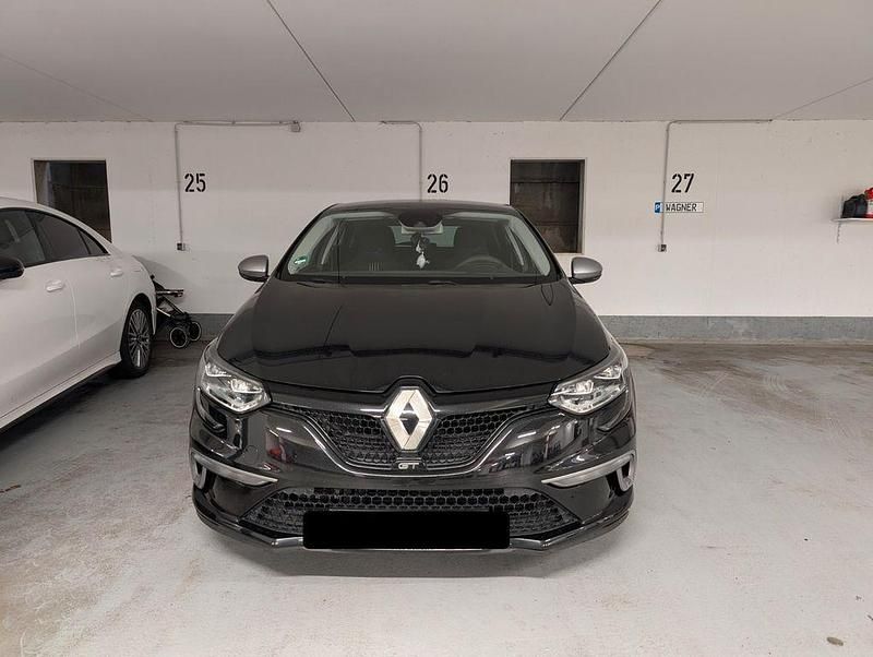 Schwarz Gebraucht 2016 Renault Mégane III Bose Edition Limousine | 15.000 € (Etwas zu teuer) - Bild 1/4