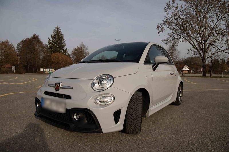 Usata Abarth 595 165 CV (121 kW) 2022 Grigio Utilitaria
