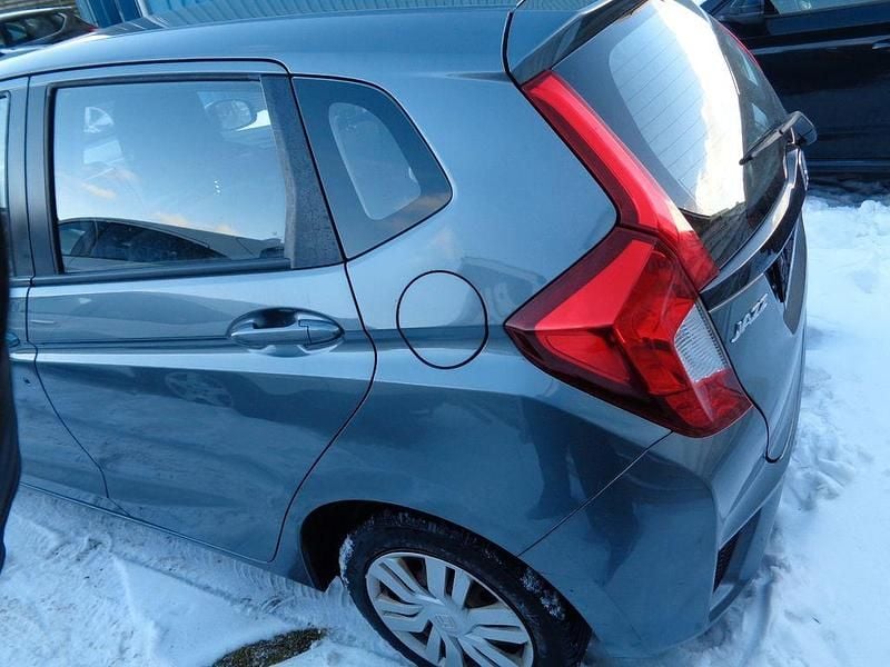 Gebraucht Honda Jazz Trend 102 PS (75 kW) 2018 Grau Kleinwagen