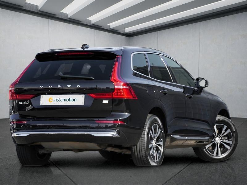 Gebraucht Volvo XC60 349 PS (256 kW) 2022 Schwarz SUV
