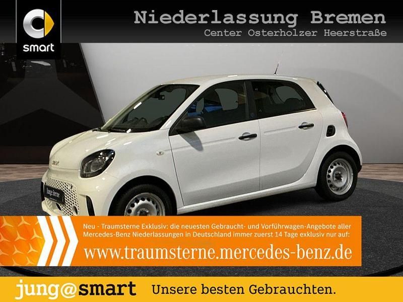Weiß Gebraucht 2021 Smart ForFour Electric Drive Limousine | 9.990 € (Fairer Preis) - Bild 1/4
