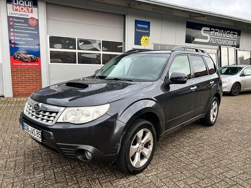 Gebraucht Subaru Forester Comfort 147 PS (108 kW) 2012 Grau SUV