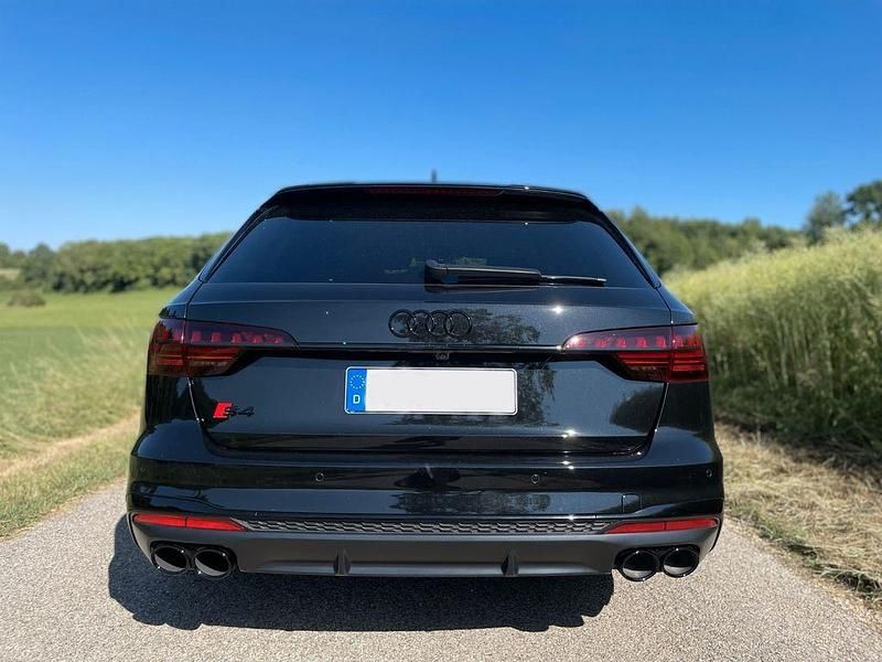 Gebraucht Audi S4 Comfort 347 PS (255 kW) 2020 Schwarz Kombi